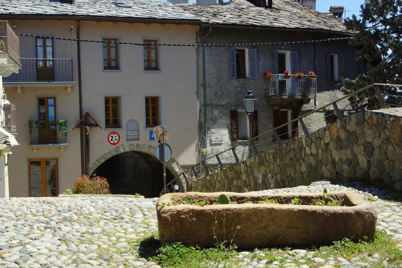 Chez Martin Apartamento Aosta Exterior foto
